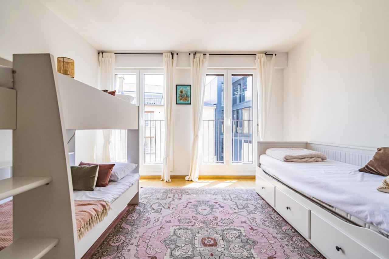 Apartment The Peregrines Nest Reims